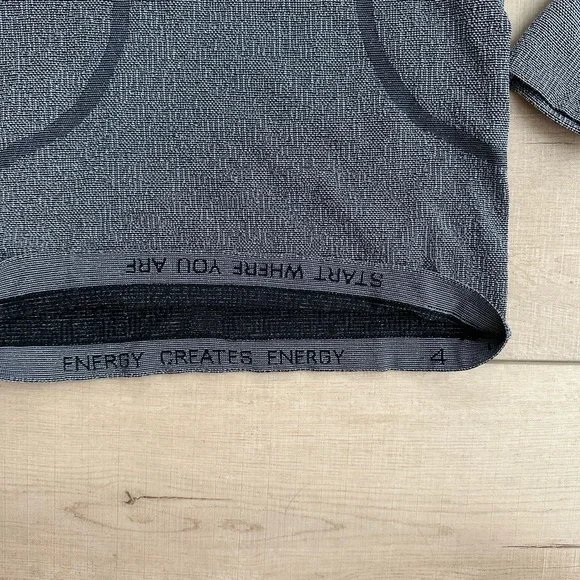 Lululemon Swiftly Tech Long Sleeve Shirt 2.0 Hip Length Parallel Texture Black - Picture 4 of 5